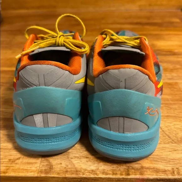 Kobe 8 Protro Venice Beach 2024 FQ3548-001 Size 6 Y US - Picture 4 of 10